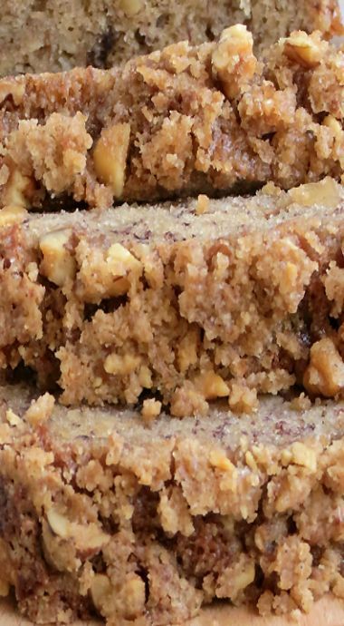 Banana Nut Bread Recipe Moist, Banana Bread Moist, Banana Bread Recipe Easy Moist, Moist Bread, Super Moist Banana Bread, Delicious Banana Bread Recipe, Banana Nut Bread Recipe, Nut Bread Recipe, Banana Dessert Recipes