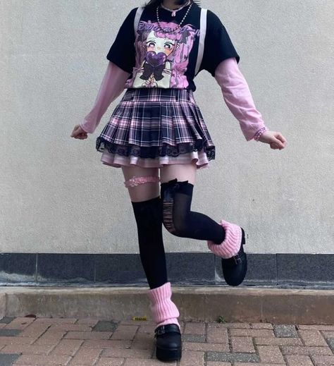 Cute Alt Outfits Pink, Pastel Punk Outfits Soft Grunge, Kawaii Emo Outfits, E Girl Outfits Pink, Gamercore Outfits, Pastel Alt Outfits, Pink Alt Outfits, Pastel Emo Outfits, Kawaii Goth Clothes