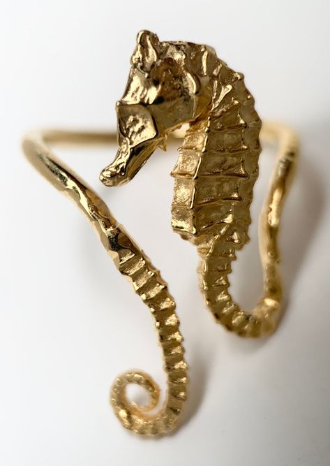 The Seahorse Ring – Stonehart Jewelry Surf Jewelry, Pretty Jewelry Necklaces, Light Weight Jewelry, Electroformed Jewelry, Sea Horse, Funky Jewelry, Jewelry Lookbook, Girly Jewelry, Wrap Rings