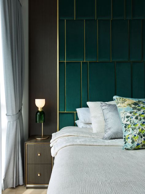 Home Tour: A Glamorous Apartment With A Peacock-Inspired Colour Scheme | Tatler Singapore Luxury Bedroom Design Classy Black, Modern Luxury Bedroom Dark, Peacock Inspired Bedroom, Vintage Luxury Bedroom, Dark Aesthetic Bedroom Ideas, Dark Luxury Bedroom, Luxury Bedroom Design Classy, Glamorous Apartment, Dark Aesthetic Bedroom