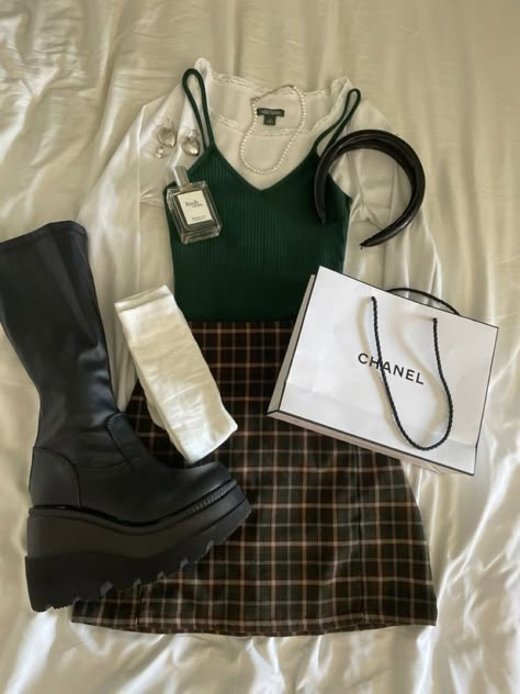 Outfit Coquette, K Fashion, Swaggy Outfits, Aesthetic Outfit, Mode Inspo, 가을 패션, Mode Vintage, Preppy Outfits, Teen Fashion Outfits