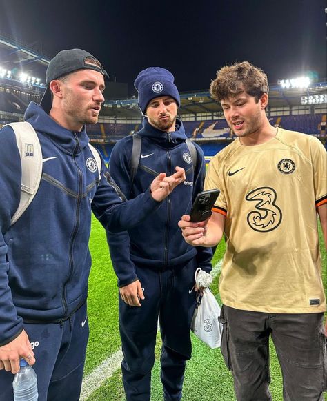 Ben Chilwell, Football Players, Hard Hat, Chelsea, Football, Hats, American Football, Chelsea Fc