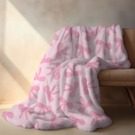 SillyLittleSweeties - Etsy Canada Preppy Blanket, Blanket Coquette, Preppy Dorm Room, Coquette Room Decor, Coquette Room, Bow Wallpaper, Aesthetic Preppy, Preppy Stuff, Fuzzy Blanket