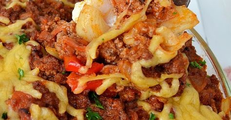 Loaded Million Dollar Casserole Million Dollar Casserole, Pasta Bacon, Roll Ups Recipes, Cattle Drive, Beef Bacon, Beef Casserole Recipes, Spinach Recipes, Beef Casserole, Million Dollar