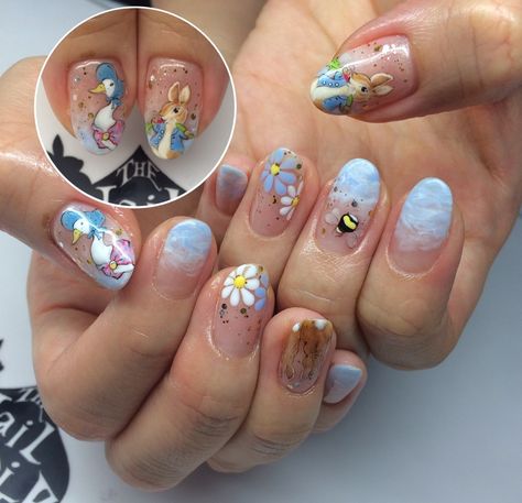 Look at these beautiful Peter Rabbit nails! Perfect nail art for spring and Easter. Easter Fingernails, Peter Rabbit Aesthetic, Rabbit Nails, Rabbit Aesthetic, Nail Art For Spring, Art For Spring, Bunny Birthday Party, Tale Of Peter Rabbit, Fingernail Art