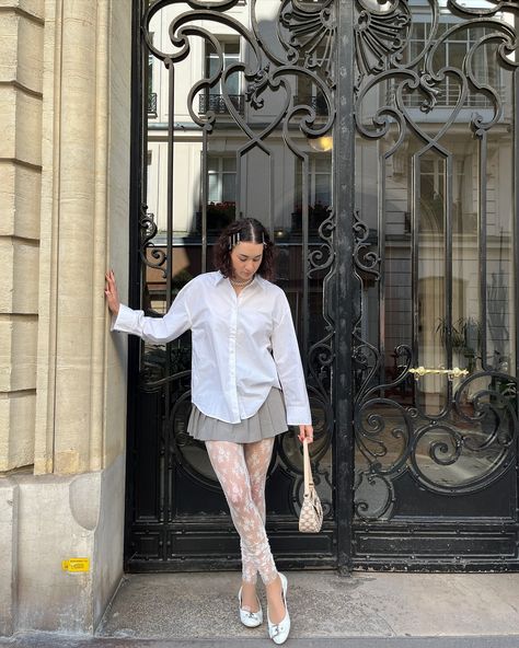 last time I post this outfit I promise ✨🤍 . . . . . . thrifted outfit, vintage style, fashion inspiration, thrifting, fashion trends 2024 pinterest style aesthetic, spring outfit inspiration, layering, Paris ootd, white tights, white popeline shirt, Paris Style Guide, white Ballerinas, lace tights #fashiontrends2024 #pinterestootd #whiteshirtstyle #parisootd #pinterestoutfitaethetic #lacetights #ballerinashoes White Tights Outfit Black Woman, White Lace Tights Outfit, Leggings With Dress, Pattern Tights Outfit, White Lace Tights, Lace Tights Outfit, White Lace Leggings, White Tights Outfit, Paris Ootd