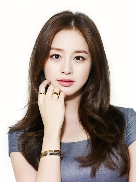 Korea Wallpaper, Kim Tae Hee, Makeup Hacks Beauty Secrets, Diy Beauty Hacks, Ulzzang Fashion, Asian Hair, Korean Hairstyle, Korean Makeup, Korean Beauty