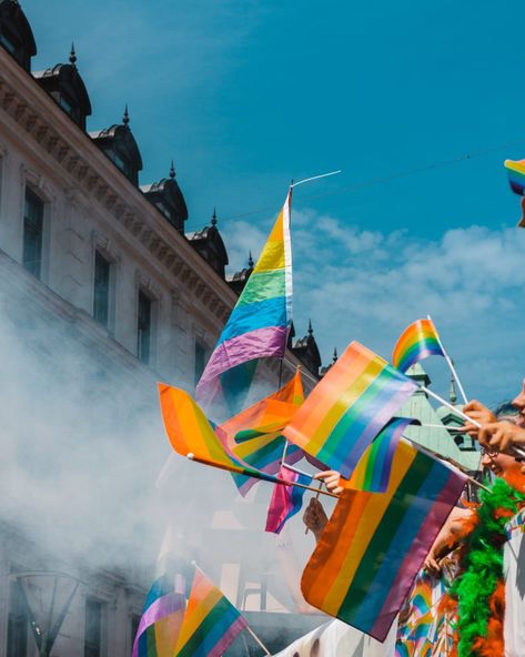 Rodney King, Lgbtq Flags, Love Backgrounds, Gay Aesthetic, Lgbt Love, Pride Parade, Dirty Dancing, Rainbow Flag, Lgbtq Pride