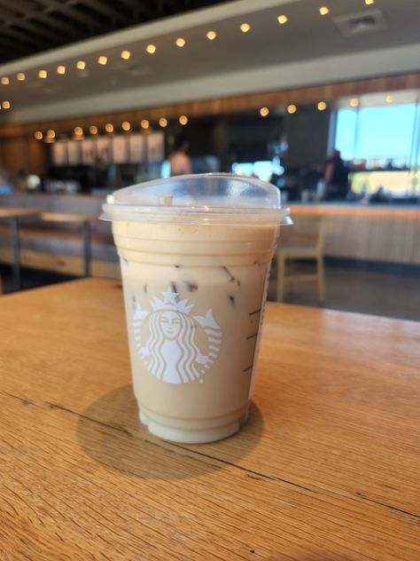 Iced Chai With Cold Foam, Iced Chai Pumpkin Cold Foam, Pumpkin Iced Chai Latte Starbucks, Chai Pumpkin Spice Latte, Iced Chai Starbucks, Starbucks Drinks Chai Latte, Pumpkin Chai Latte Starbucks, Iced Vanilla Latte Starbucks, Iced Latte Starbucks