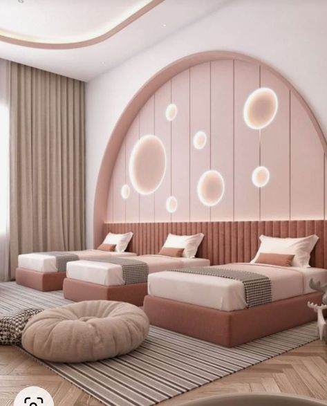 Luxury Pink Bedroom, Pink Bedroom Inspirations, Triple Bedroom, Bedroom Design Modern, Circu Magical Furniture, Magical Furniture, Kids Room Interior Design, Luxury Hotel Room, Kids Bedroom Inspiration