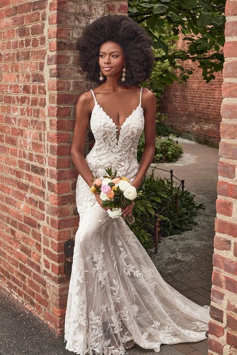 Madison James Wedding Dress, Madison James Bridal, Bella Bridal, Modest Bridal Gowns, Madison James, Modest Bridal, Sheath Gown, Allure Bridal, Chantilly Lace