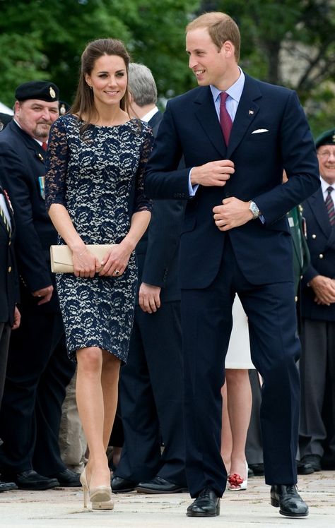 Pin for Later: Prince William and Kate Middleton's 65 Best Married Moments  Prince William and Kate Middleton were all smiles while touring Ottowa, Canada, in June 2011. Stylish Couples, Kate And William, William E Kate, Princesse Kate Middleton, Prince William And Kate Middleton, Principe William, Kate Dress, Kate Middleton Prince William, Kate Middleton Photos