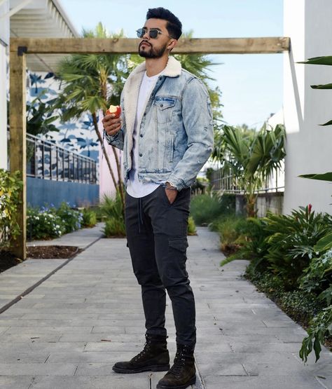 Jose Zuniga Outfits, Jose Zuniga, Trucker Jacket Outfit, Denim Jacket Outfits, Denim Jacket Men Outfit, Teaching Mens Fashion, Dapper Outfit, Look Festival, Suits Men Business