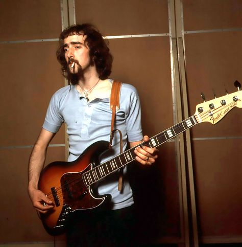 John McVie John Mcvie, John Mayall, Lindsey Buckingham, Fender Jazz Bass, Stevie Nicks Fleetwood Mac, Bass Player, Big Mac, Fleetwood Mac, Stevie Nicks