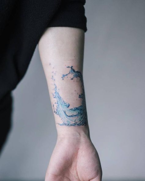 Hyper-realistic water splash tattoo on the left inner wrist Water Wave Tattoo, Simple Wave Tattoo, Wave Tattoo Design, Tattoos To Cover Scars, Wave Tattoo, Water Tattoo, Ocean Tattoos, Top Tattoos, Waves Tattoo