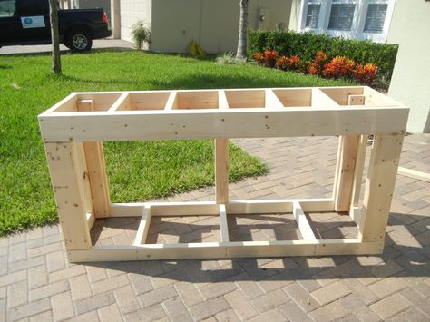 125 Gallon Tank Stand build and Set-up - Aquarium Advice - Aquarium Forum Community 75 Gallon Aquarium Stand, Homemade Aquarium, 125 Gallon Aquarium, Diy Aquarium Stand, 75 Gallon Aquarium, Aquarium Stands, Fish Stand, Fish Tank Stand, Cool Fish Tanks