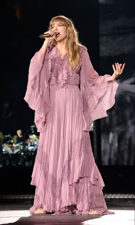 Purple Folklore Dress, Folklore Dress, Folklore Era, Taylor Swift Dress, Eras Tour Fits, Eras Outfits, Taylor Swift Folklore, Taylor Swift Speak Now, Estilo Taylor Swift