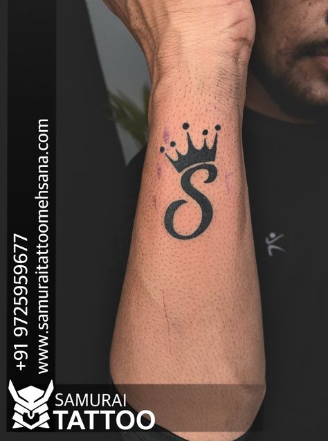 S Letter Tattoo Design, S Name Tattoo, S Tattoo Design, S Letter Tattoo, Letter Tattoo Design, S Font, Letters Tattoo, Tattoo Design For Hand, Font Tattoo