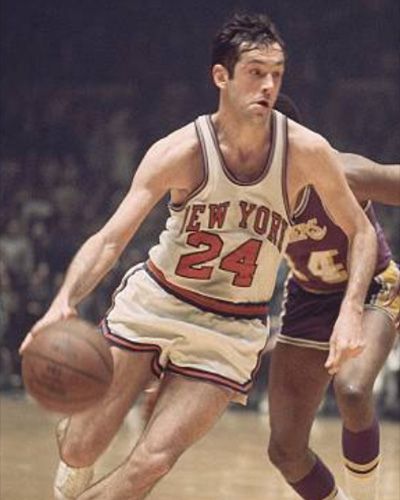 Bill Bradley Jordan Pictures, Bill Bradley, Fun Trivia Questions, Michael Jordan Pictures, Street Basketball, Many Friends, Basketball Photography, Action Shots, Basketball Legends