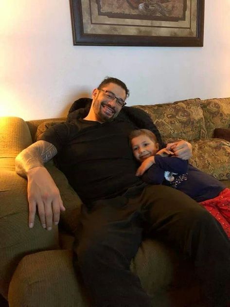 Wwe Quotes, Roman Wwe, Roman Reigns Tattoo, Roman Reigns Family, Roman Reigns Smile, Roman Reigns Shirtless, Roman Reigns Wwe Champion, Joe Anoaʻi, Wwe Superstar Roman Reigns