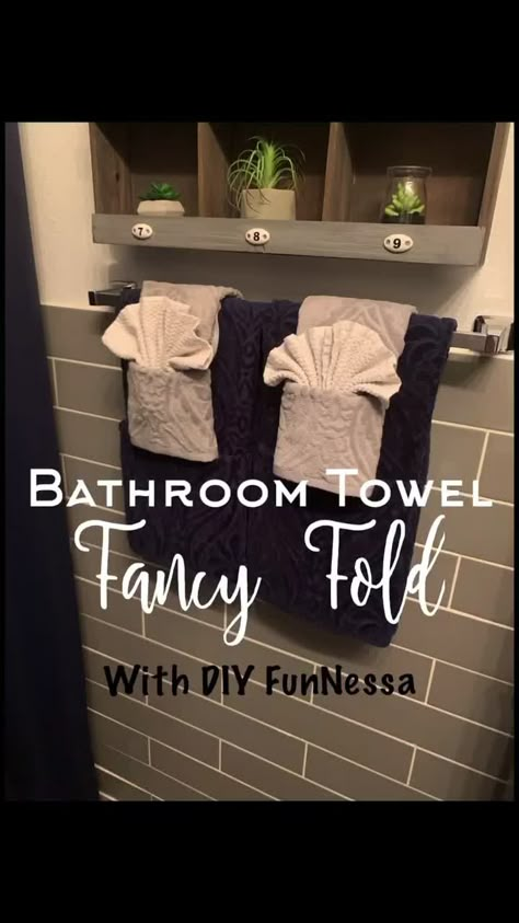 Decorative Bath Towels Hanging, Bath Towels Decor, Decorative Ways To Fold Bathroom Towels, Bath Towel Designs Ideas, How To Fold Fancy Bathroom Towels, Folding Hanging Towels, Fancy Fold Towels, How To Fold Decorative Bathroom Towels Hanging, How To Fold Restroom Towels