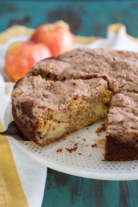 Gf Apple Cake, Apple Cake Gluten Free, Cardamom Recipe, Glutenfri Baking, French Apple Cake, Banana Flour, Cake Gluten Free, Apple Coffee Cakes, Torte Cupcake