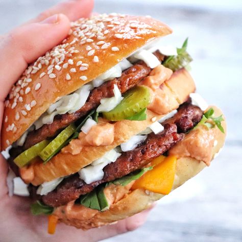 Vegan “Big Mac” – CrowMoonKitchen Recipe For Buns, Vegan Big Mac, Seitan Burger, Vegan Protein Sources, Pickle Slices, Dehydrated Onions, Vegan Cheddar, Black Bean Burgers, Vital Wheat Gluten