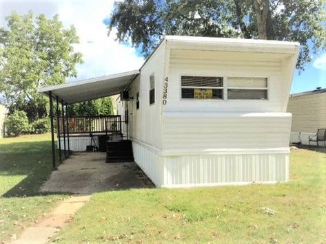 Mid Century Modern Mobile Home, Vintage Mobile Home Remodel, Rosemary Jelly, Cheap Mobile Homes, Moble Homes, Used Mobile Homes, Small Mobile Homes, Modern Mobile Homes, Cheap Tiny House