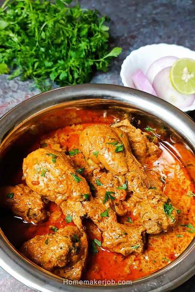 Chicken Handi Curry Restaurant Style Curry Restaurant, Chicken Handi, Slow Cooker Times, Best Thanksgiving Side Dishes, Easy Thanksgiving Recipes, Winter Cooking, Chicken Pieces, Copykat Recipes, Creamy Tomato Sauce