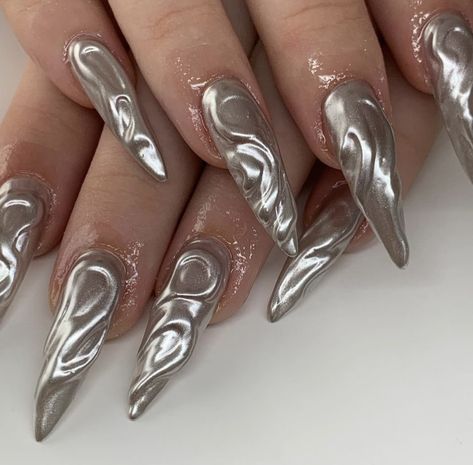 Siren Nails, Aqua Nails, Mermaid Aesthetic, Basic Nails, Mermaid Nails, Dark Nails, Silver Nails, Manicure Y Pedicure, Minimalist Nails