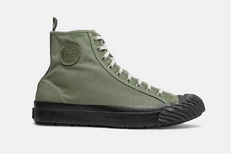 Todd Snyder x P.F. Flyers Grounder Hi-Top Pf Flyers, Fall Sneakers, Baseball Shoes, Todd Snyder, Us Military, Hi Top, Sleek Fashion, Last Call, Classic Blue