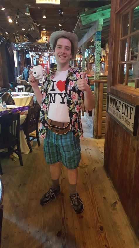 Typical American Tourists costume Around The World Theme Party Costume, American Themed Party Outfit, Tacky Tourist Outfit Spirit Weeks, Tourist Costume Ideas, Tourist Outfit Spirit Week, Tacky Tourist Outfit, Tacky Tourist Day, Tacky Tourist Costume, Cricket Party