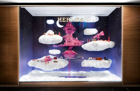 Winter Window Display, Sky Window, Atelier Design, Huge Houses, Banner Design Inspiration, Window Display Design, Winter Window, Best Windows, Above The Clouds