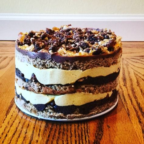 Milkbar Cake Recipe, Milk Bar Cake Recipe, Milkbar Cake, Prime Rib Gravy, Momofuku Cake, Banana Layer Cake, Momofuku Recipes, Milk Bar Cake, Milk Bar Recipes