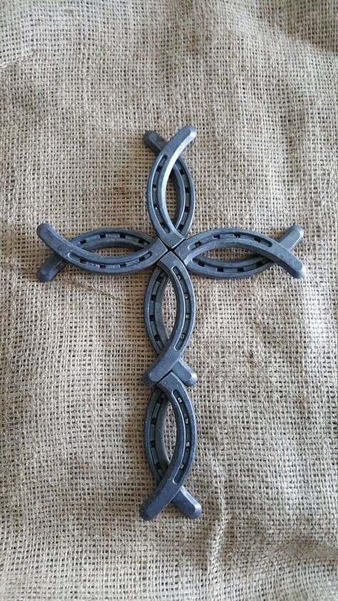 Horseshoe Cross Fish Cross Made in Montana Free Shipping - Etsy Horse Shoe Cross, Horseshoe Cross, Horseshoe Crafts Projects, Cool Welding Projects, Welded Metal Projects, Shoes Board, Art Knife, Welding Crafts, Horseshoe Projects