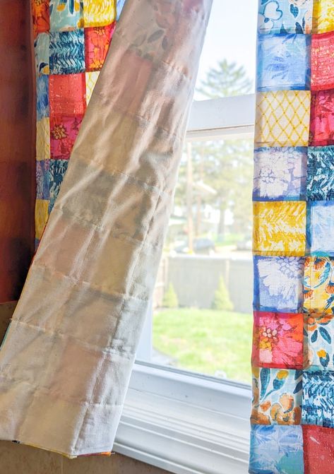 Patchwork Curtains Fabric Scraps, Quilted Curtains Ideas, Diy Patchwork Curtains, Curtain Patterns Sewing, Easy Curtains Diy, Patchwork Curtains Diy, How To Sew Curtains, Quilt Curtains, Diy Kitchen Curtains