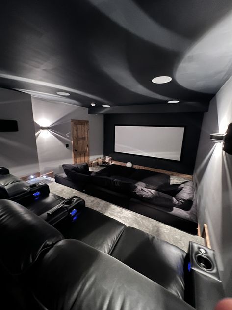 7.2.6 home theater powered soley by Denon 8500H. LCR- JBL 590's, Surrounds- Airmotiva B2+ x4, SUBs - HSU VTF 15H MK2 DualDrive, Atmos - RSL C34E In-Ceiling Speaker x6 - Receiver- Denon 8500, Screen - Stewart AT 130" Harmony 2 , Panasonic UB820K, 4K Ultra HD, 4K Apple TV, Harmony Elite Remote Synology 4 bay NAS DiskStation DS920+ / Seagate IronWolf 4TB NAS Internal Hard Drive HDD x4 - Plex pass server White Cinema Room, At Home Cinema, Home Movie Theater Room Ideas, Home Theater Ideas Luxury, Theater Room Ideas, Luxury Home Cinema Room, Home Cinema Room Ideas, Cinema Room Design, Black Bedroom Decor