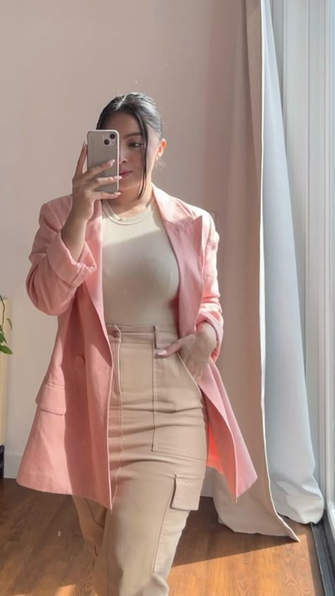 | Amy 🤎 (@stylebyamii) • Instagram photos and videos Hm Coat, Elegant Wear, Conservative Fashion, Cute Modest Outfits, Modest Summer Outfits, Zara Boots, Minimal Outfit, Chic Dresses, Christian Clothing