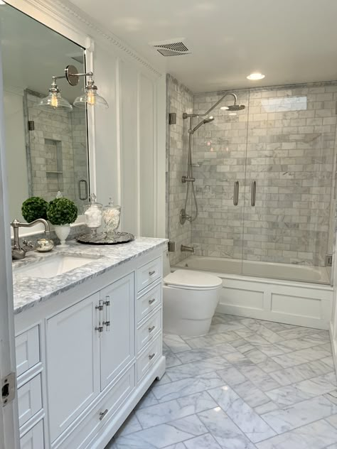 Bathrooms Renovations, Marble Herringbone Floor, Renovated Bathrooms, Grey Marble Bathroom, Makeover Kamar Mandi, Small Full Bathroom, Marble Bathroom Floor, Gray And White Bathroom, Bathrooms Ideas