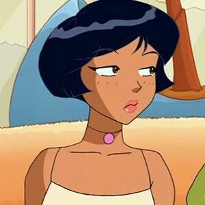 Totally Spies, Black Hair, A Woman, Hair, White, Black