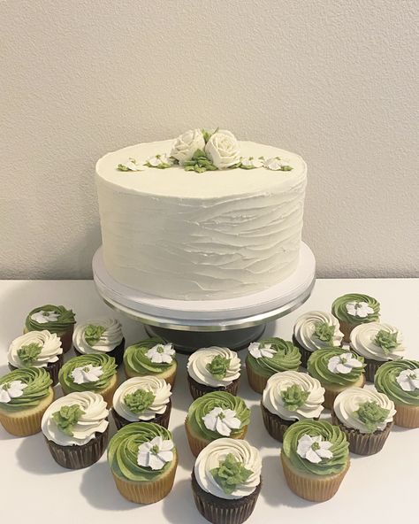 Sage Green And White Wedding Cupcakes, Sage Green Cupcake Ideas, Sage White And Gold Cupcakes, Conformation Party, Sage Green Floral Cupcakes, Sage Cupcakes, Sage Cake, 1 Tier Wedding Cakes, Goodies Ideas