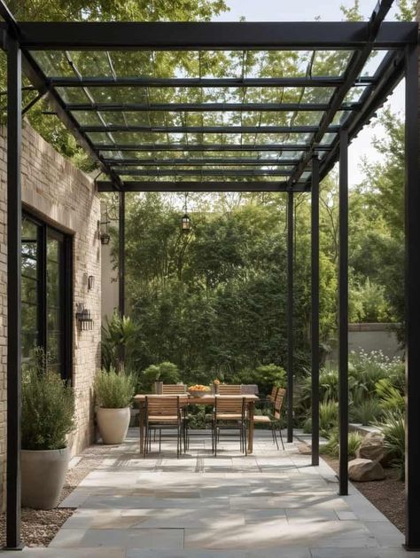 21 Stylish Pergola Ideas for a Modern Outdoor Makeover - Peak Patio Life Contemporary Outdoor Patio, Canopy Outdoor Ideas, Pergalo Ideas Pergolas, Modern Back Patio, Backyard With Pergola, Modern Pergola Ideas, Modern Pergolas, Living Exterior, Pergola Modern