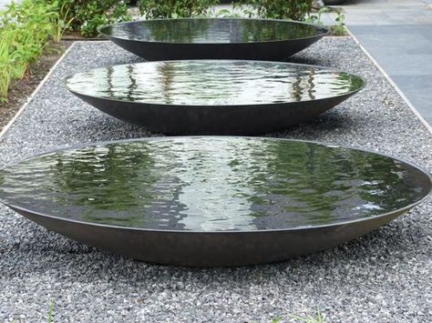 Kaktus Dan Sukulen, Taman Air, Garden Water Feature, Water Features In The Garden, Have Inspiration, Garden Fountains, Garden Features, Garden Spaces, Zen Garden