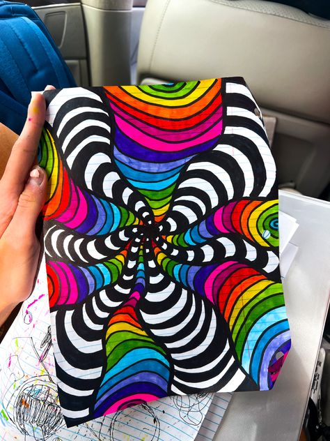 Art Ideas With Meaning, Cool Drawing Trippy, Trippy Easy Doodles, Drawings Of Rainbows, Summer Art Drawing Ideas, Easy Things To Paint Trippy, Small Trippy Doodles, Paint Pen Paintings, Trippie Doodles