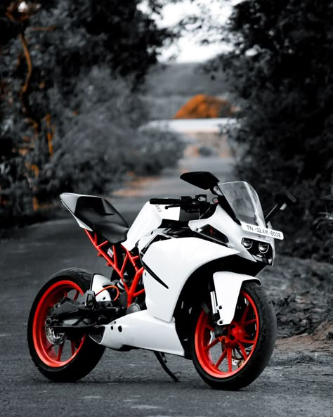 #ktm #ktmindia #readytorace #ktmlovers #rclovers #ktmrc200wallpaper #bikersfamily #__mr_rc_93_ D Boss Images, Logo Design Inspiration Sports, Messi Pictures, Ktm Rc 200, Moto Wallpapers, Ktm Rc, Bike Pictures, Dj Images Hd, Photoshop Backgrounds Backdrops