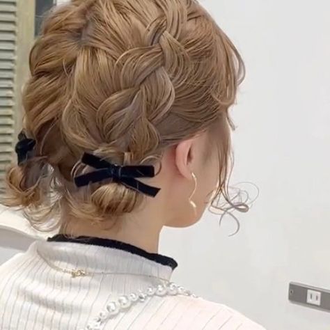 Κούρεμα Bob, Haircut Tip, Classic Wedding Hair, Birthday Hairstyles, Easy Bun Hairstyles, Fishtail Braid, Hair Arrange, Bohemian Hairstyles, Trendy Hair Color