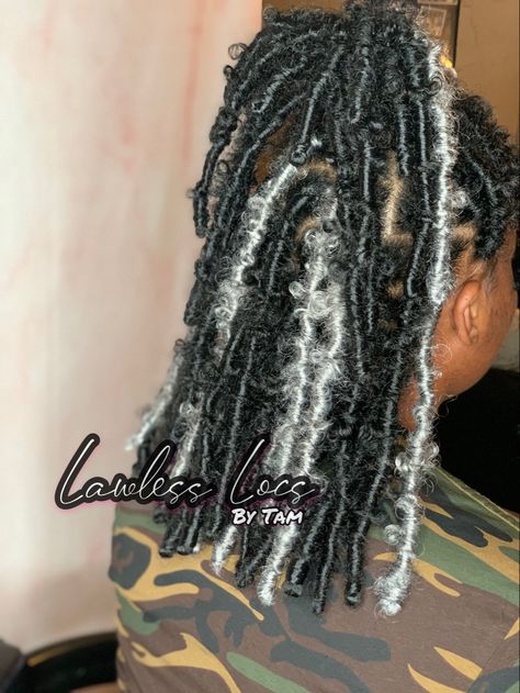 Black And Grey Butterfly Locs, Protective Style Braids, Quince Hairstyles, Faux Locs Hairstyles, Twist Braid Hairstyles, Hair Locks, Slick Hairstyles, Braided Hairstyles For Black Women, Hair Color For Black Hair