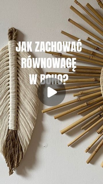 Klaudia-MODERN makramy, dekoracje do wnętrz handmade on Instagram: "JAK OGARNĄĆ BOHO?🤯 🤎Styl boho jest znany z mieszania różnych tekstur, wzorów i stylów, co może sprawić trudność w zachowaniu równowagi i estetyki. ✅Wybierz dominujący motyw kolorystyczny. ✅Zrównoważ tekstury. Dbaj o równowagę między gładkimi a grubymi, delikatnymi a szorstkimi fakturami. ✅Ogranicz ilość wzorów: Unikaj nadmiernego stosowania wzorów. ✅Zachowaj przestrzeń. Pomimo zamiłowania do obfitości w stylu boho, ważne jest, aby zachować pewną przestrzeń, co pozwoli elementom dekoracyjnym „oddychać”. ✅Zainwestuj w kilka kluczowych elementów. Zamiast zatapiać się w różnorodnych drobiazgach, skoncentruj się na kilku wyjątkowych i mocnych elementach dekoracyjnych. 🫶🏻Napisz w komentarzu jak podoba Ci się duet lustro & li Boho Styl, February 13, Styl Boho, Lego, On Instagram, Instagram