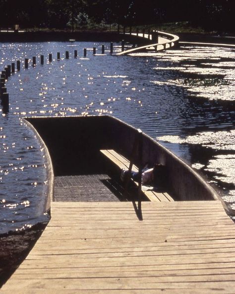 T H E P O N D | 1989-1996 | Mary Miss| GREENWOOD POND: DOUBLE SITEDes Moines Art Center | Des Moines, IowaInitiated by the Des Moines Art Center as one of a series of artist¹s installations in the Museum park, the project was developed over a seven year period. Given the number of organizations interested in the park, I decided to collaborate with various local groups to make a place which would operate on several levels: a site which could be layered onto another site and which would have m Installation Architecture, Water Architecture, Environmental Artist, Water Design, Garden Cottage, School Architecture, Land Art, Urban Landscape, Public Art