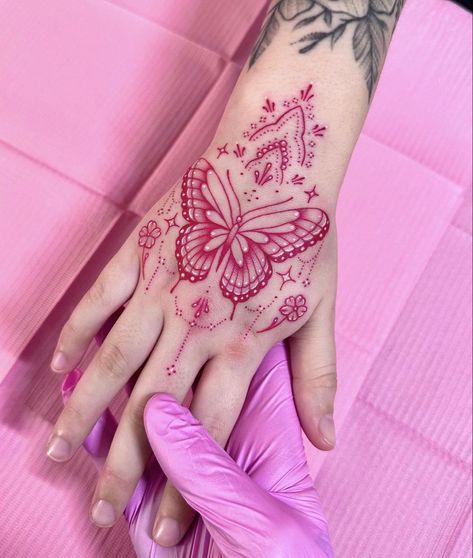 Unique Butterfly Tattoos, Pink Tattoo, Kawaii Tattoo, Intricate Tattoo, Cute Little Tattoos, Medusa Tattoo, Tatuaje A Color, Cute Tattoos For Women, Girly Tattoos